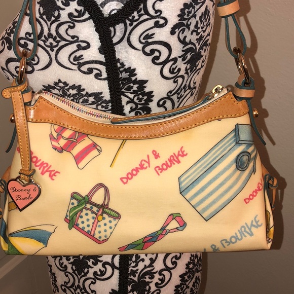 Dooney & Bourke Handbags - Dooney & Bourke rare print, very good condition